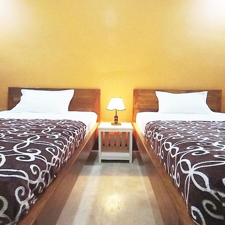 Warong Nusa Penida Toyapakeh Exterior photo